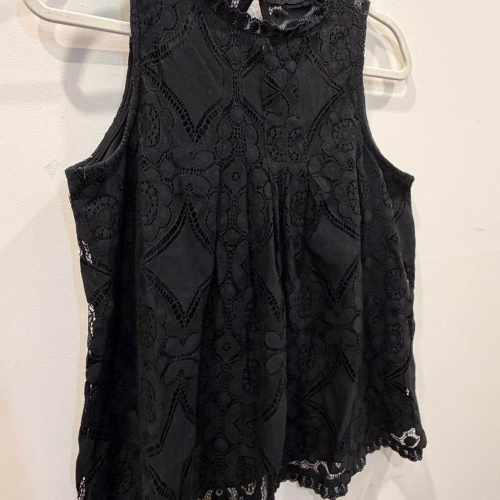 'Doe & Rae black lace blouse with floral and geometric embroidery, size M